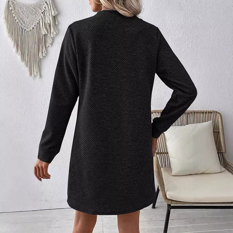 Checkered texture dress with long sleeves