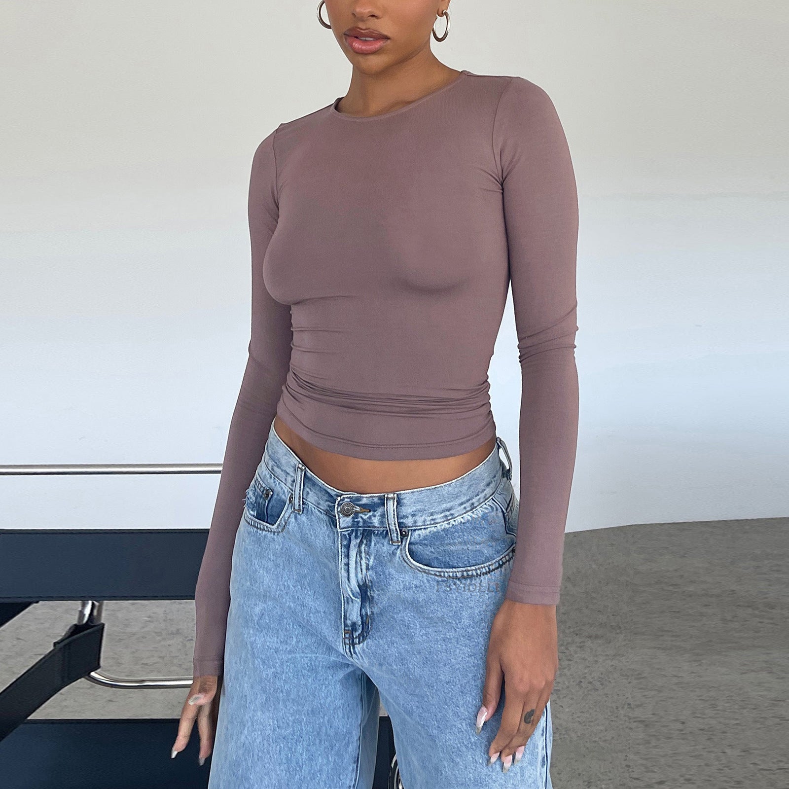 Women’s Slim Long-Sleeve Top